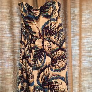 Gorgeous Banana Republic strapless dress-pockets!